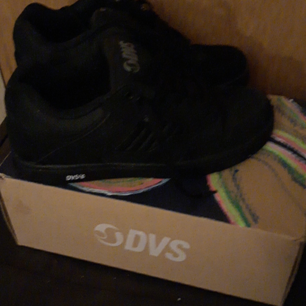 Mens shoes